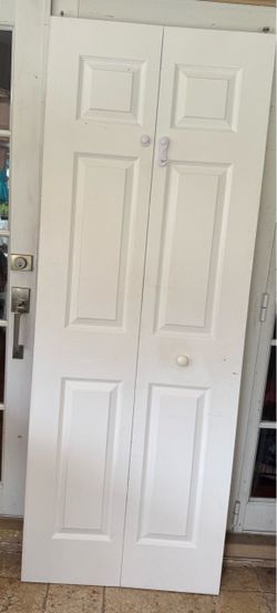 30” bifold closet door