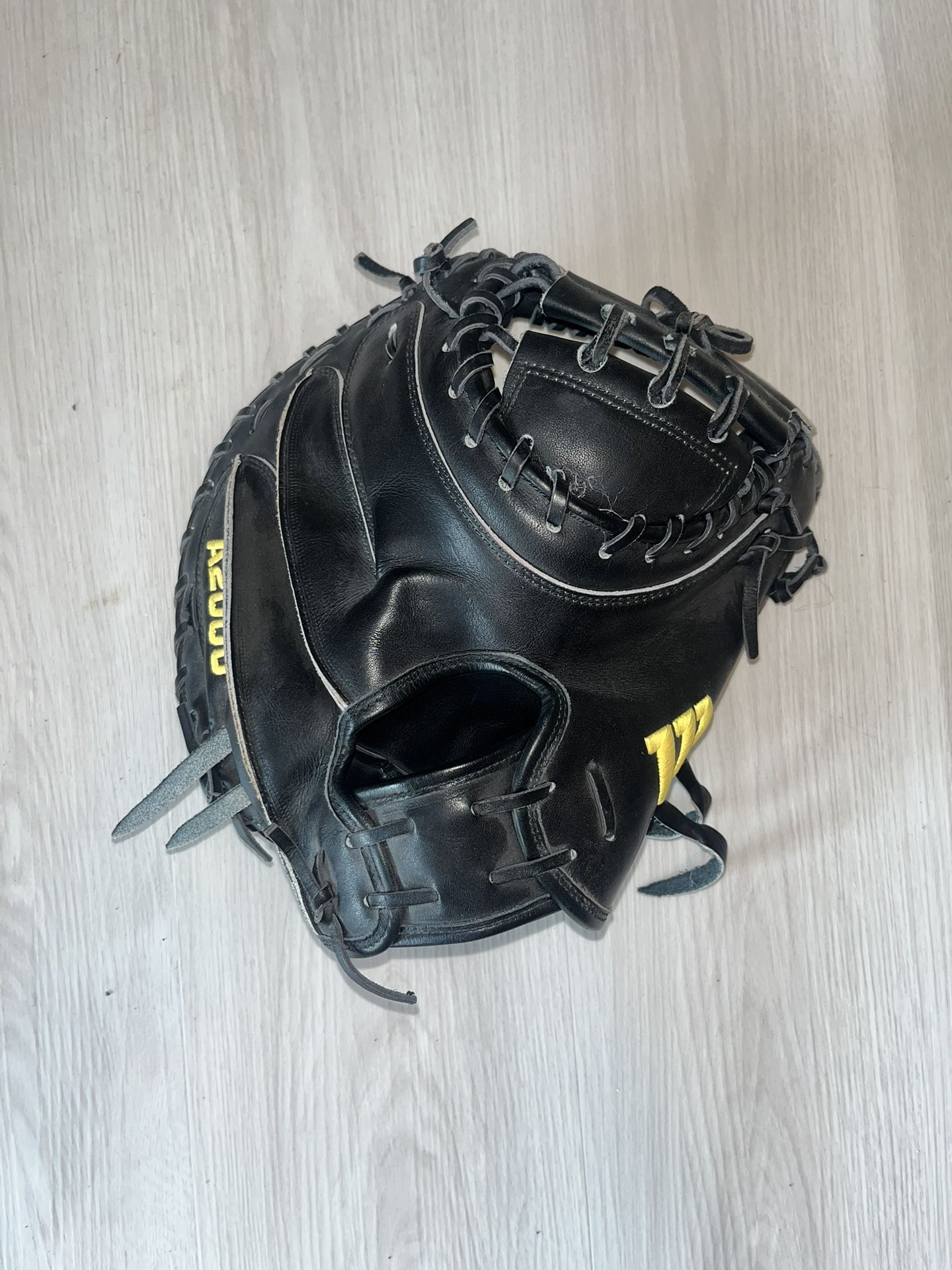 Wilson Catchers Glove