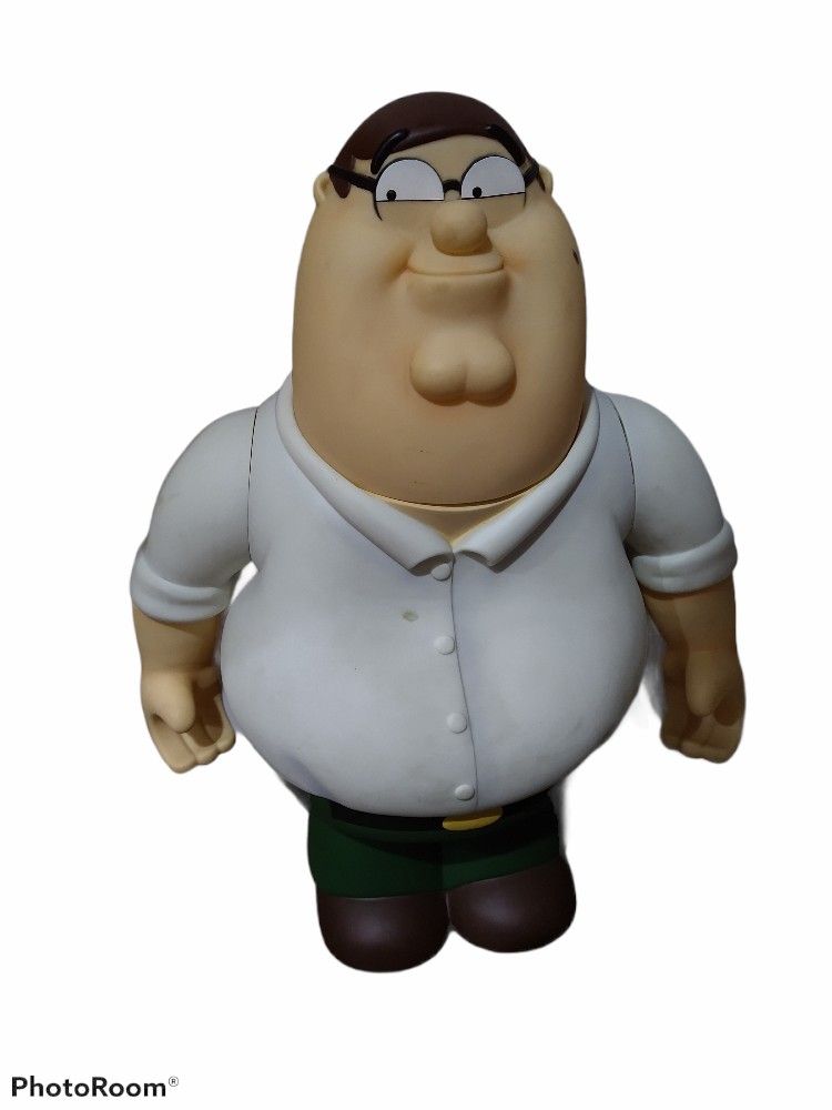 2005 MEZCO FAMILY GUY PETER GRIFFIN 18" TALKING HARD PLASTIC DOLL FIGURE. Tested and works. Normal wear