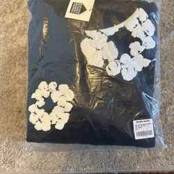 DENIM TEAR - SIZE LARGE