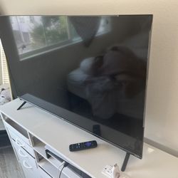 40 Inch TCL Roku Tv Like New