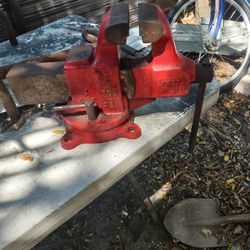 Tooll American 