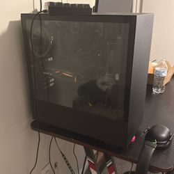 gaming pc and 200hz monitor