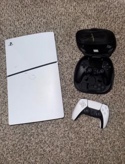 PS5 and pro controller (Negotiable price)