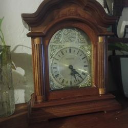 grandfather clock like 18 inches tall