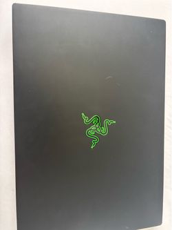 RAZER BLADE 14: RTX 3060 (GAMING LAPTOP)