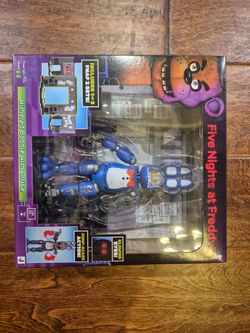 Jazwares FNAF Withered Bonnie with Office