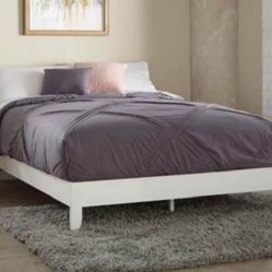 New Queen Size Solid Wood White Platform Bed