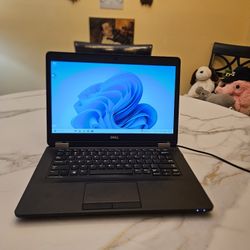 Dell Latitude E5470 I5 Processor Up To 3 GHZ 8 GB Ram 256 GB NVME SSD Windows 11 Pro