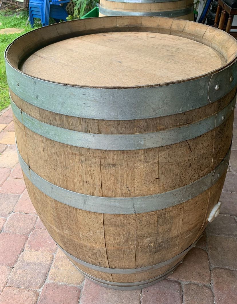 Large Barrel - Tight Grain Oak Wood 