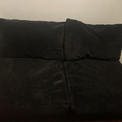 COUCH SECTIONAL 