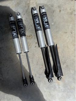 Jeep Wrangler JL Fox shocks