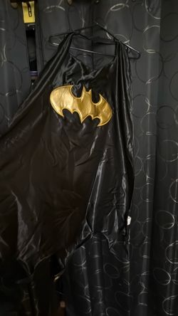Batman cape from six flags (adult size)
