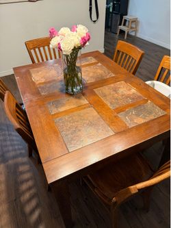 Free Dining Table