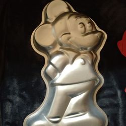 Mickey Mouse Cake Pan - c1978