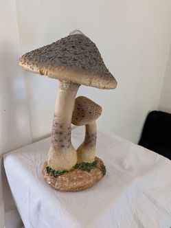 Mystic mushrooms brown 12 1/2"