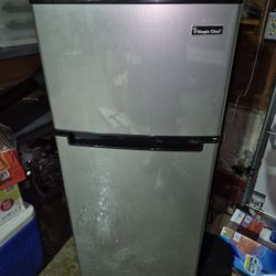 Mini Fridge with Freezer