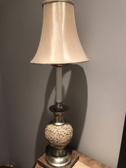 Table lamp