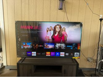 VIZIO 75" Smart TV 4K QLED HDR- NEW