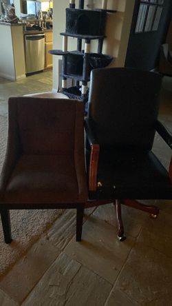 FREE CHAIRS