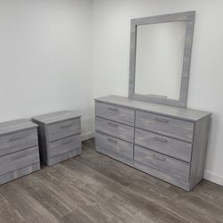 Dresser Whit Mirror And 2 Nightstands - Cómoda Con Espejo Y 2 Mesitas De Noche 