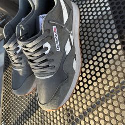Reebok Classics Size 10