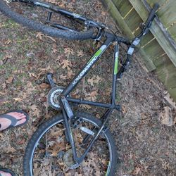 Diamondback Sorrento 18" Medium Bicycle 