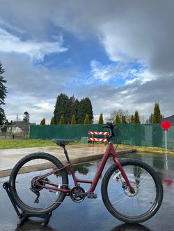 Specialized Roll 3.0 Low-Entry Comfort Hybrid Bike (Step-Thru) Aluminium Bicycle Disc Small Frame