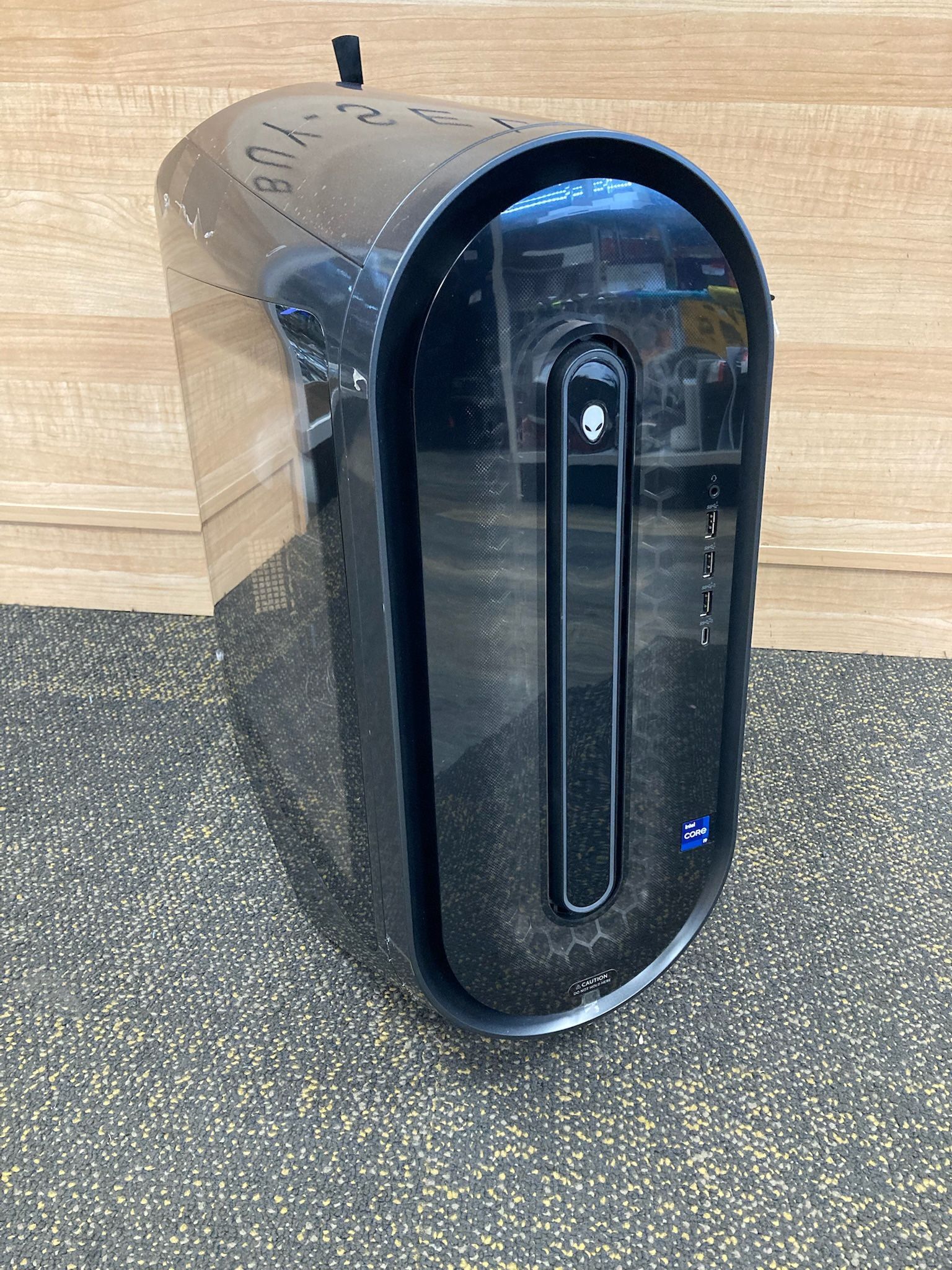 DELL Aurora R13 i9-12900KF 128GB RAM 8TB SSD + 2TB HDD RTX3090 24GB
