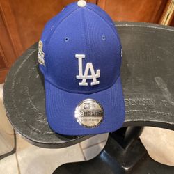 39Thirty New Era Medium Large Cap. New.