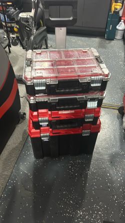 Set of tool boxes 2 and 2 organizer