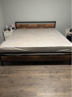King bed with mattress