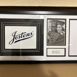 Deluxe Grad Frame