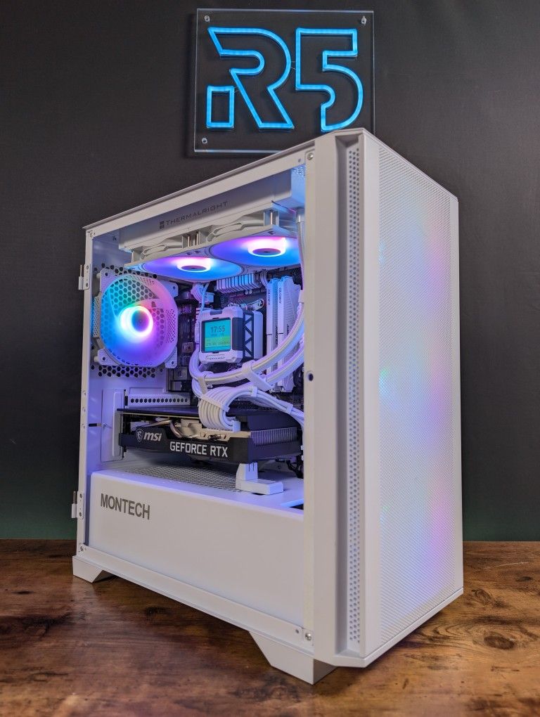 RTX 3070 // Ryzen 7 5700x // 32GB // 1.5TB NVMe and SSD // WiFi