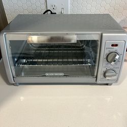 Black + Decker Toaster Oven