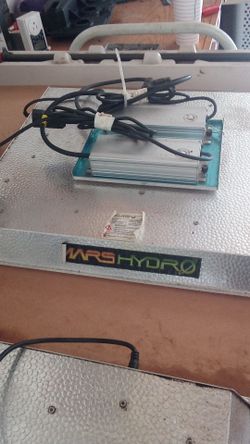 Mars Hydro Grow light