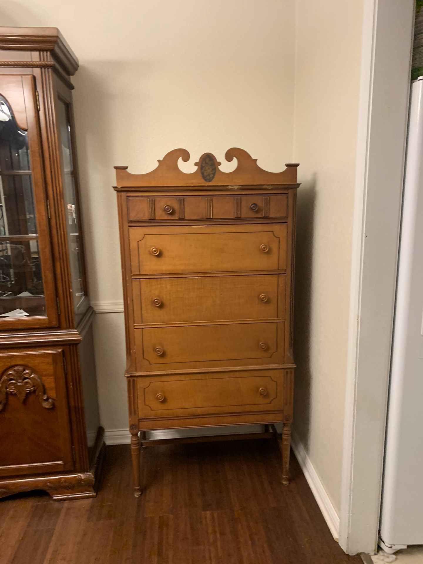 Antique dresser not sure how old. In great condition
