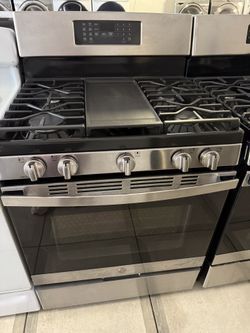 Ge 5 Burners Gas Range Stove In Perfect Condition 