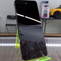 Samsung Galaxy Z Flip 5 Unlocked 🔓