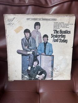 The Beatles Yesterday and Today Vinyl LP