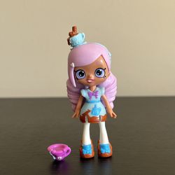 Shopkins Happy Places Puppy Party Kirstea Doll With Petkin Home Collection
