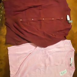 Girls button down sweaters: pink size: large 10/12 qty (1) Maroon size large 10/12 qty (1)