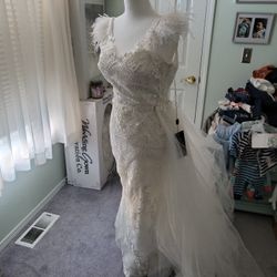 New With TAGS Wedding Dress XS