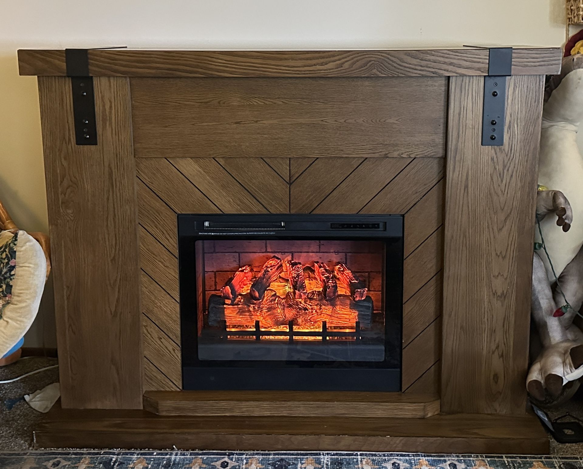 Electric faux Fireplace PICK UP ONLY