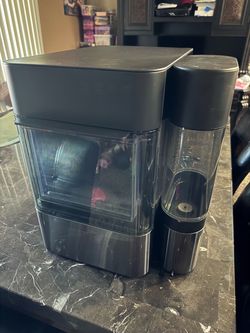 GE Profile Nugget ice maker like new