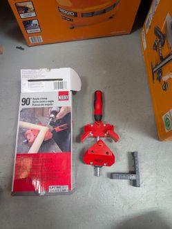 BESSEY 2 in. Capacity 90-Degree Angle Clamp with 1-1/8 in. Throat Depth