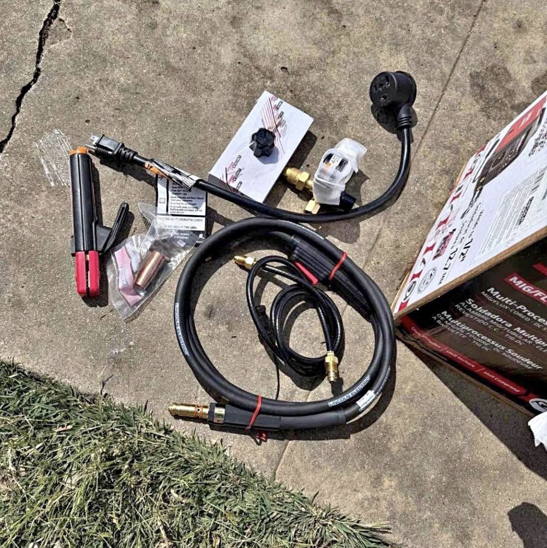 180 Amp Weld-Pak 180i Multi-Process Stick/MIG/Flux-Core/TIG, 120V or 230V Aluminum Welder with Spool