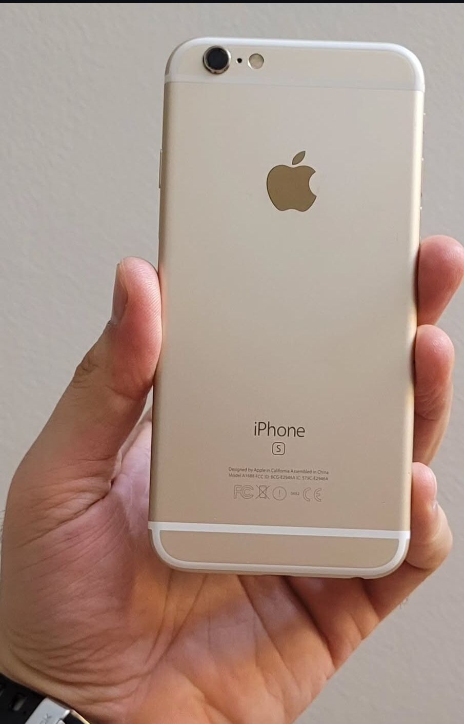 iPhone 6S Unlocked With Warranty 