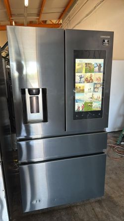 With warranty    Delivery available   Perfectly working   Financing available