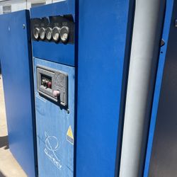 Quincy QGD-40 rotary screw air compressor